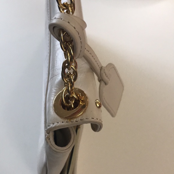 Badgley Mischka Couture Off White Leather Studded Bag - Picture 11 of 11